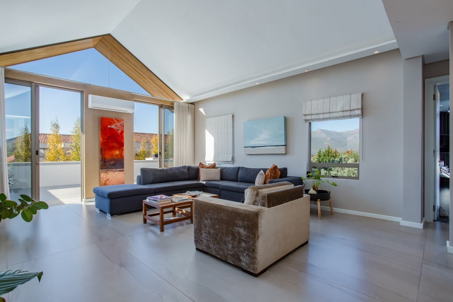 4 Bedroom Property for Sale in Winelands Western Cape